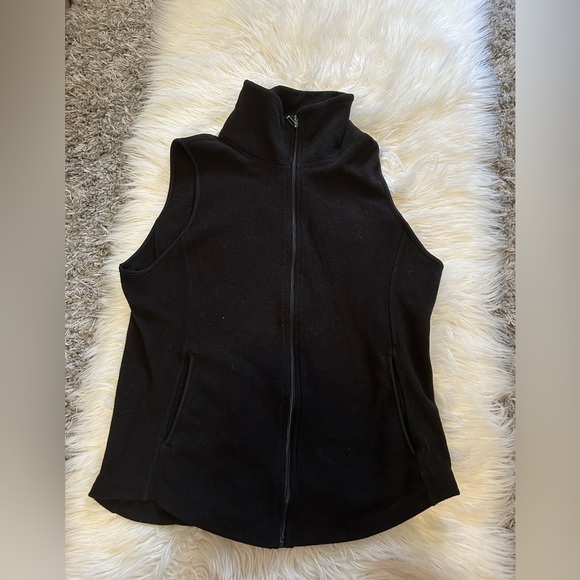 Black Fleece vest - Picture 1 of 1